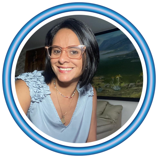 Foto pagina webinar Alejandra Gonzalez.png__PID:4adafcc6-45d1-477a-87a8-7ab0df3393ad