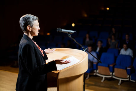 Oratoria: Habla con Confianza y Carisma - G-Talent.Net